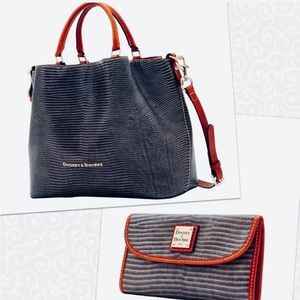 Dooney & Bourke lizard embossed SET!